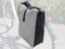 Fahrradtasche aus Tarpaulin (LKW-Plane), grau/schwarz